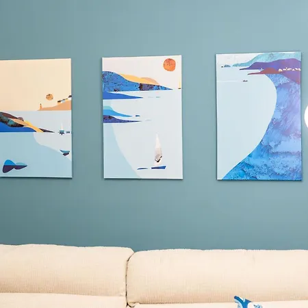 Le Tre Ninne 카스텔라마레디스타비아