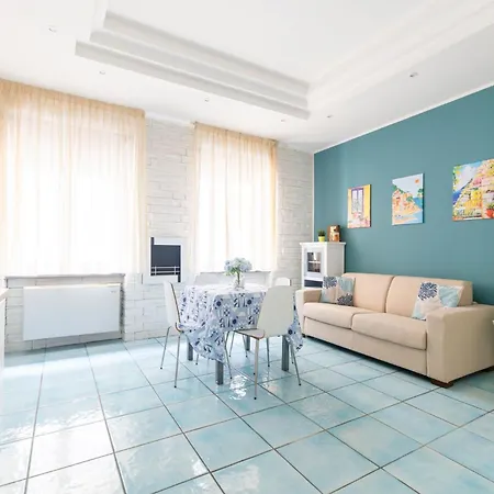 Le Tre Ninne 3* 카스텔라마레디스타비아