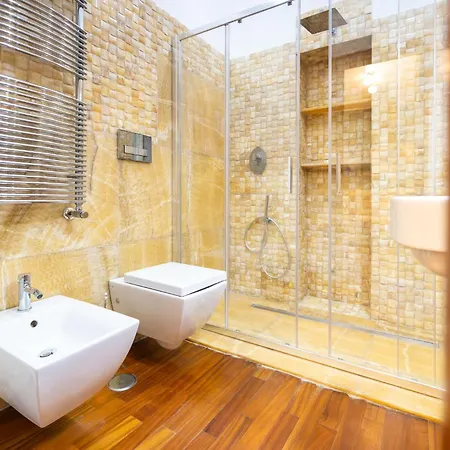 Le Tre Ninne 3* 카스텔라마레디스타비아